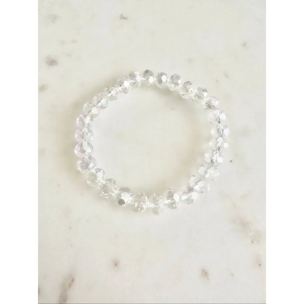 Clear sparkly bead stretch bracelet